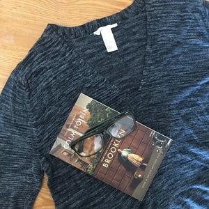 H & M grey v-neck sweater